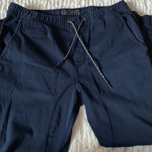 💥American Eagle Joggers💥